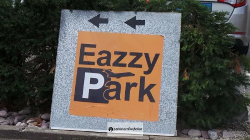 Eazzypark Hinweisschild