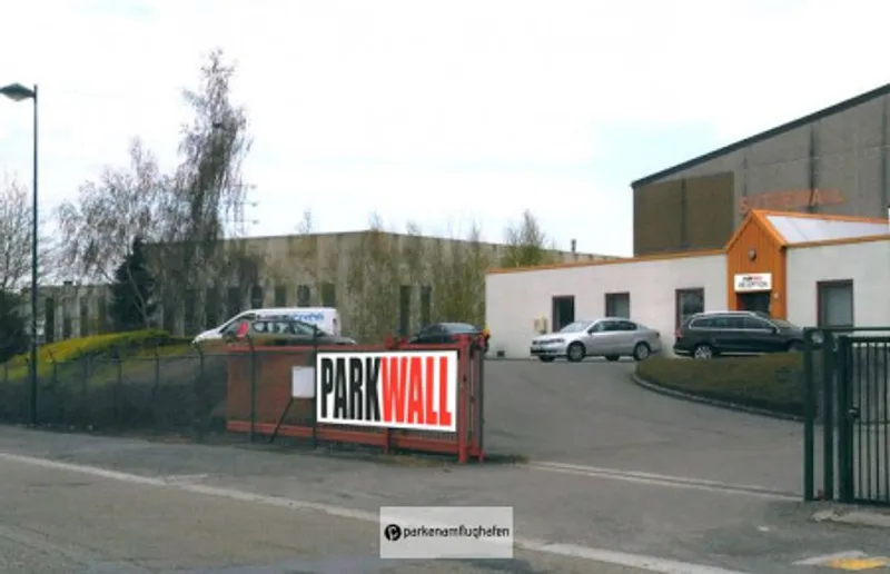 Parkwall Charleroi Bild 1