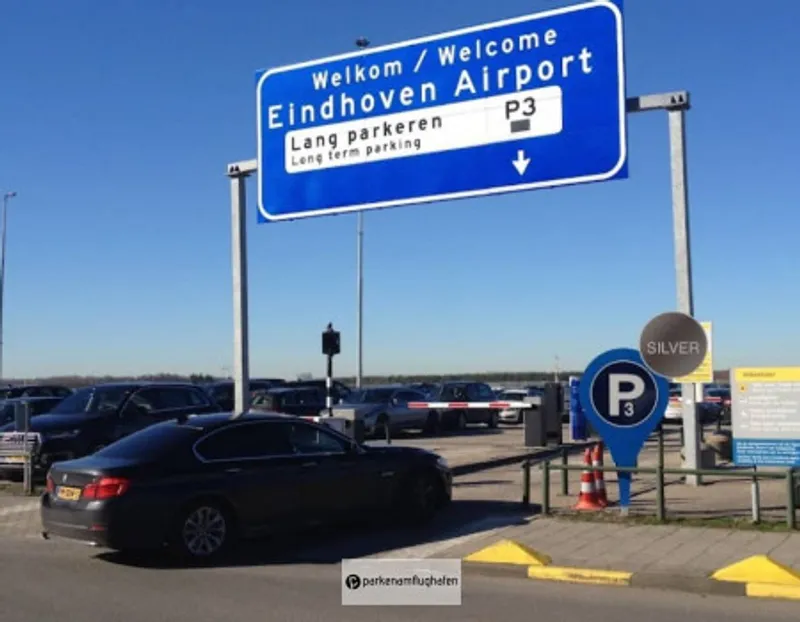 Parken Flughafen Eindhoven P3 Bild 4