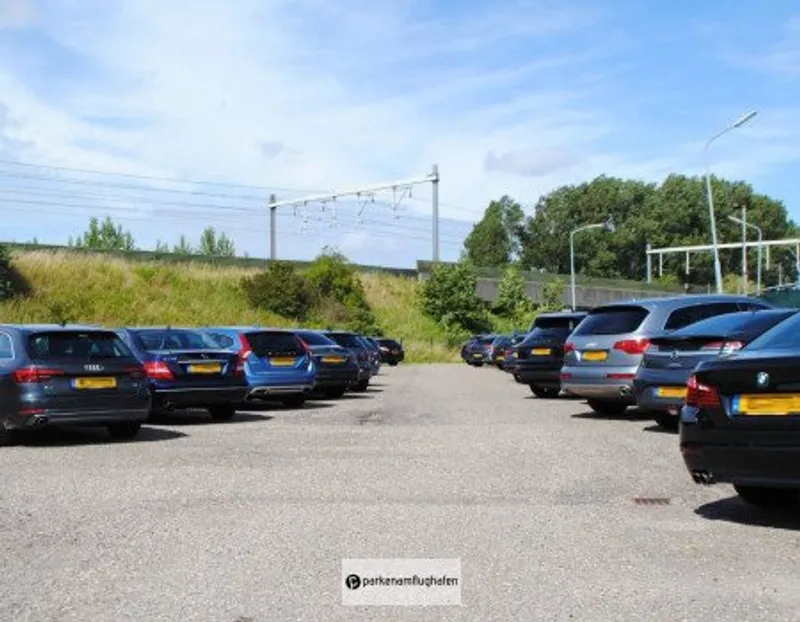 Schiphol Parking EU Bild 5